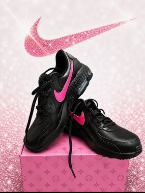 Nike Black Women's Sneakers with Hot Pink Swoosh